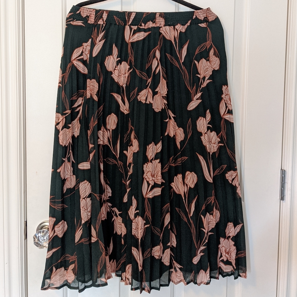 A New Day Midi Skirt (maxi for short peeps) size M